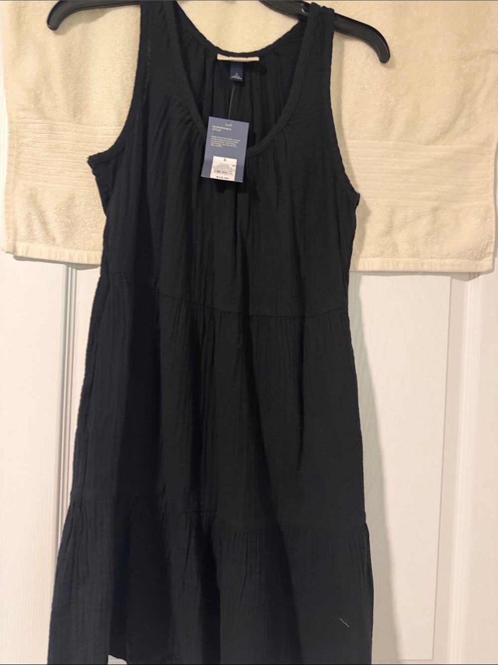 Black Sleeveless Tiered Summer Dress